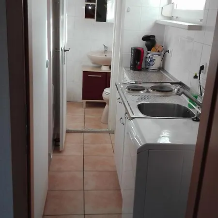 Prázdninový dům Bungalow, Altwarp , Meerblick,Hund Darf Mit *